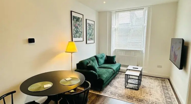 Апартаменты Barnet House Serviced Apartments