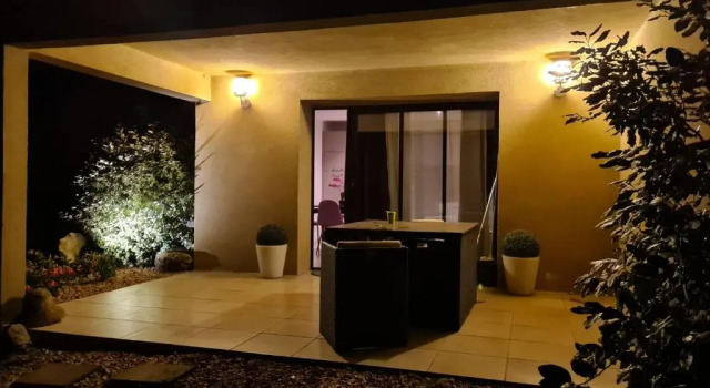 Appartement Caroline, Rezerwuj Apartament Hotele w Korsyka z parkingiem, Parking