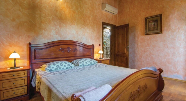 Stunning Home in Vrsar With Wifi and 3 Bedrooms