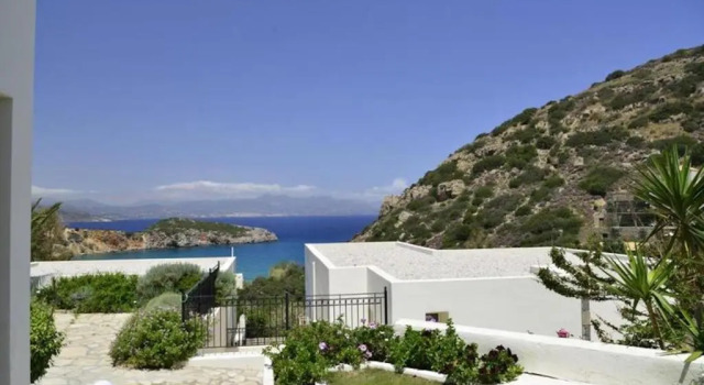 Вилла Villa Ouranos our dream in blue and cream with seaview and pool