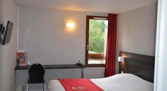 Двухместный номер Economy The Originals City, Hôtel Amys, Tarbes Sud