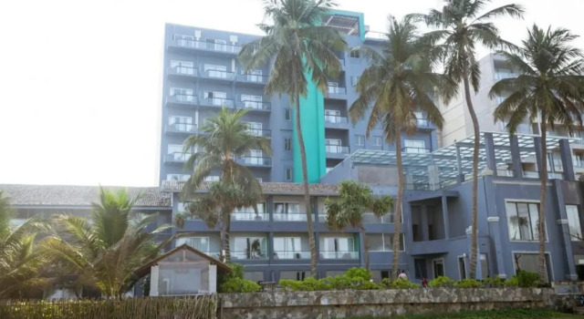 Earls Regent Negombo
