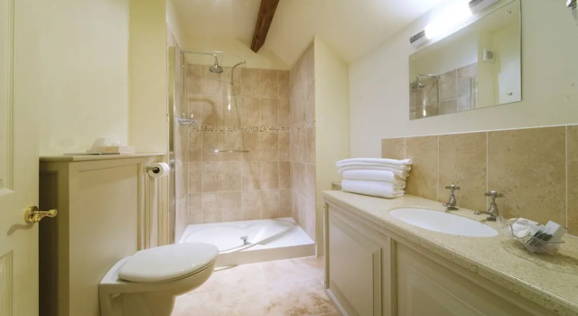 Семейный номер Standard Best Western Limpley Stoke Hotel