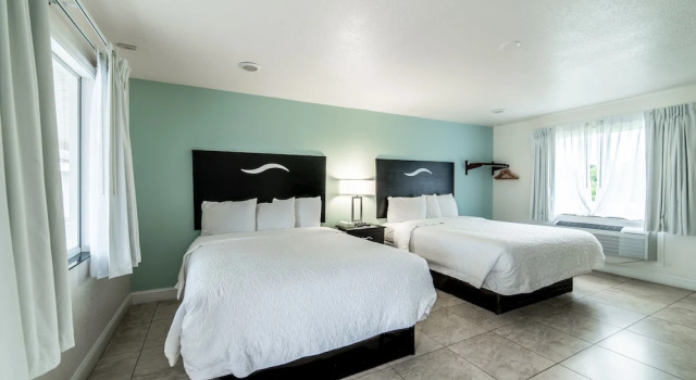 Четырёхместный номер Standard Цокольный этаж Everglades City Motel - Everglades Adventures Inn