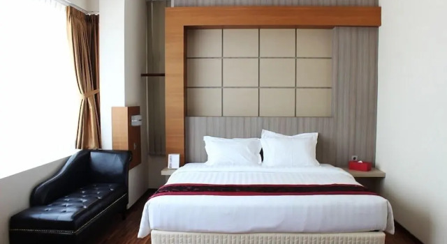 Executive room with balcony Idea's Hotel