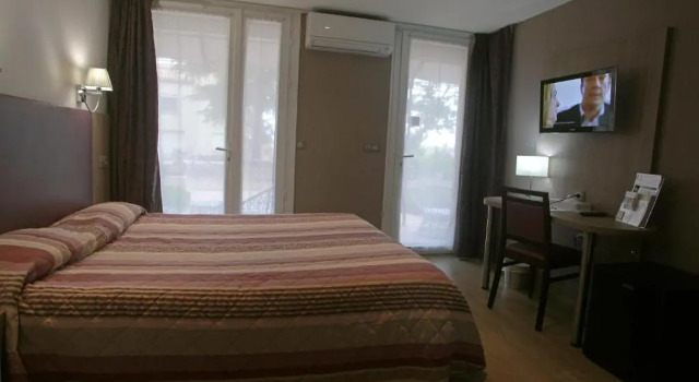 Номер Comfort Hôtel restaurant LOGIS HOTELLERIE DE BALAJAN