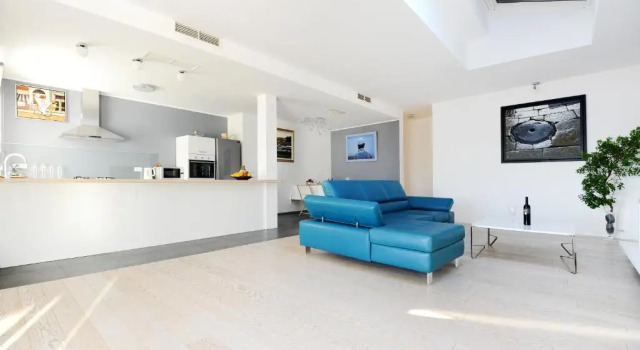 Апартаменты Penthouse Apartment