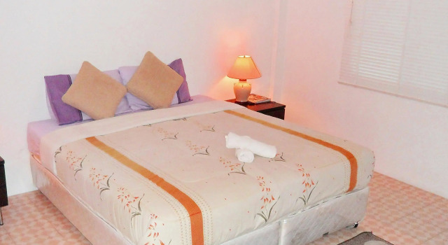 Corner Cafe Bed & Breakfast