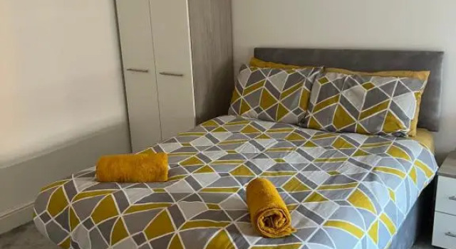#305 1 Bedroom Serviced apartment -free parking, Varaa Huoneisto Asunnot kohteessa Merseyside, Huoneisto