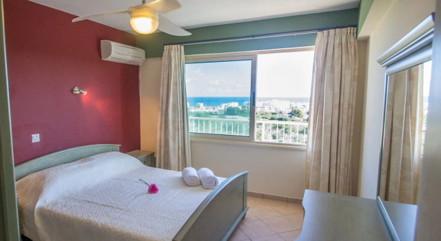 Monte Elias Suite