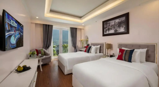 Двухместный номер Standard с видом на горы Sapa Praha Hotel