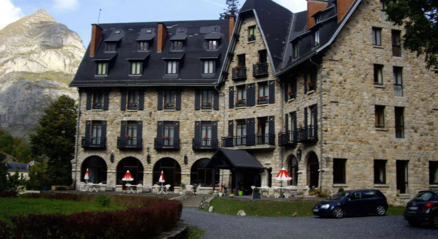 Hôtel Vignemale, Rezervați Hotel Gavarnie Languedoc-Roussillon