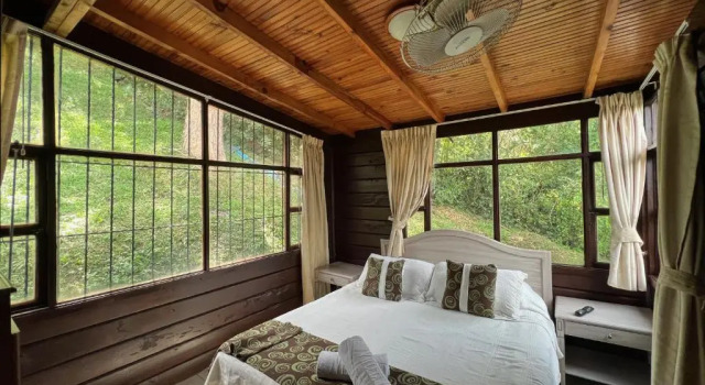 Семейное бунгало Villeta Resort Hotel