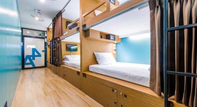 Кровать в общем номере Matchbox Bangkok Hostel