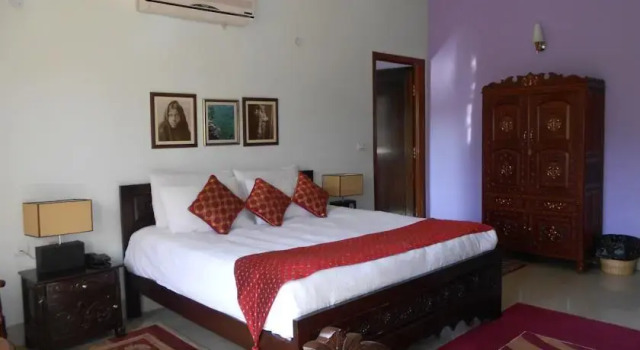 Lakkhotaa Lodge