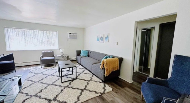 Eastwind Apartments, Varaa Huoneisto Ann Arbor Michigan