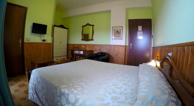 Двухместный номер Standard Tourist Hotel