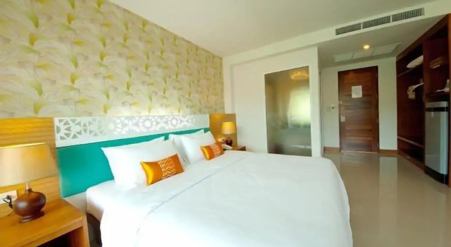 Двухместный номер Deluxe с балконом и с видом на сад PS Hill Resort Phuket Patong - SHA Plus