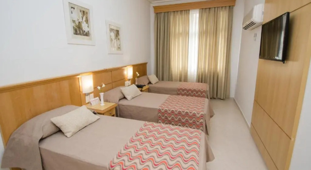 Трёхместный номер Standard Hotel OK