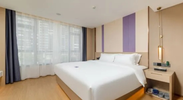 Люкс Deluxe Lavande Hotels (Huizhou Zhongkai High-tech Zone)