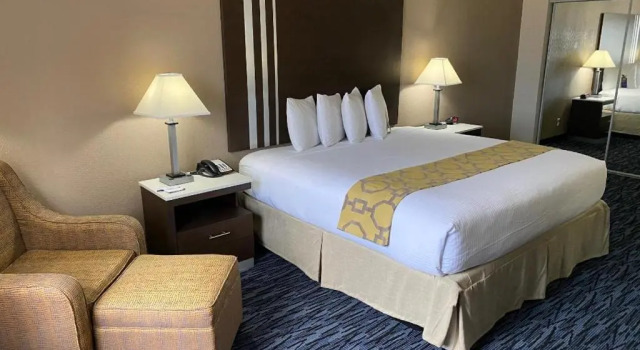 Номер Deluxe Baymont by Wyndham Port Arthur - Groves Area