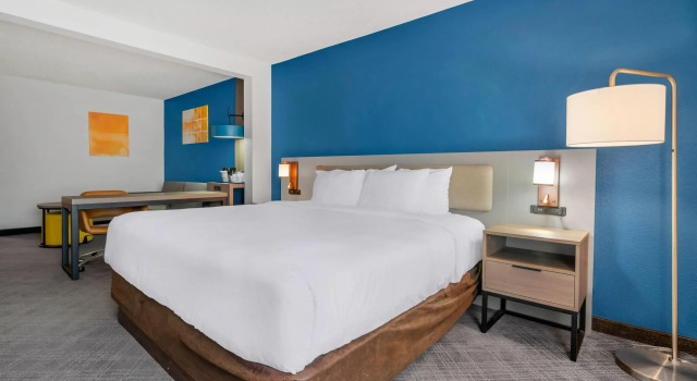 Двухместный люкс Comfort Inn & Suites Sheboygan I-43