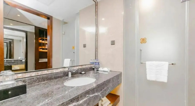Двухместный номер Deluxe ME Yinhe International Hotel
