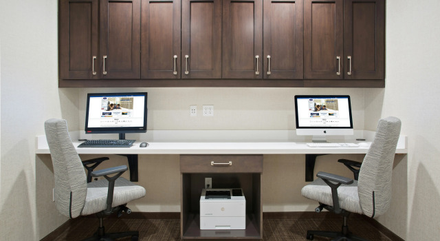 Hampton Inn & Suites-Seattle Woodinville WA