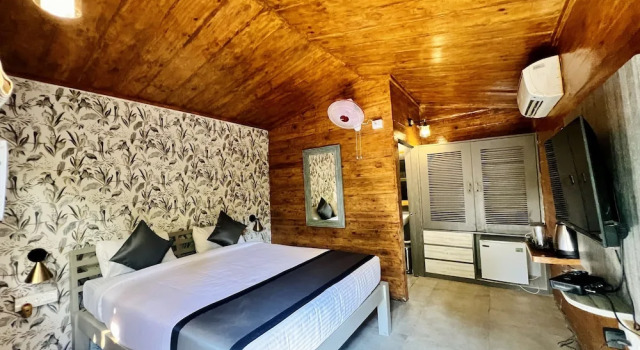 Коттедж Just B Boutique Hotel