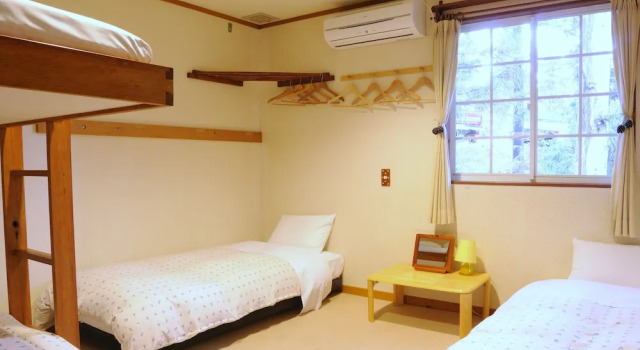 Четырёхместный номер Standard Pension Alps Hakuba