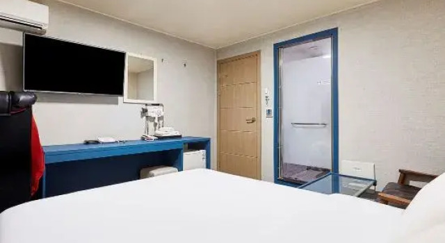 Номер Premium Galleria Hotel