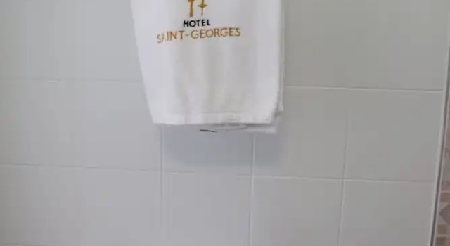 Трёхместный номер Standard Hôtel Saint-Georges