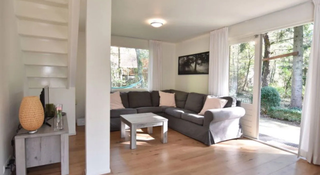 Chalet Oosterduinen, Book Chalet Sommerhuse i Norg, Hytte