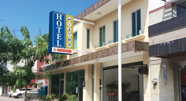 Hotel La Jolla Express, Забронировать Отель Кульякан Синалоа, рядом с Торговый центр Forum Culiacan