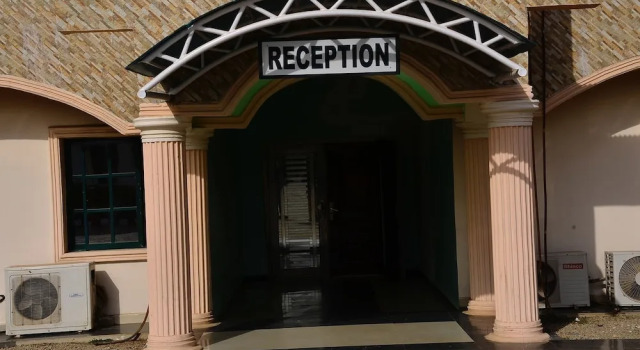 Chimcherry Hotel Limited, Prenota Hotel Hotel a Kaduna con colazione, Colazione