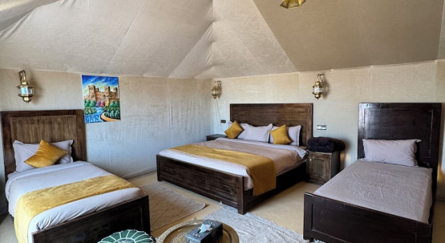 Номер Deluxe Desert Luxury Camp Merzouga