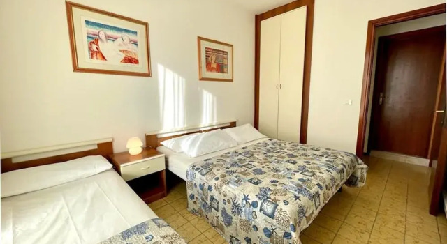 Апартаменты c 1 комнатой с балконом и с видом на город Flat With Balcony 370mt From the sea