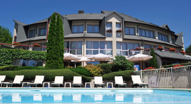Люкс Deluxe La Bastide du Cantal