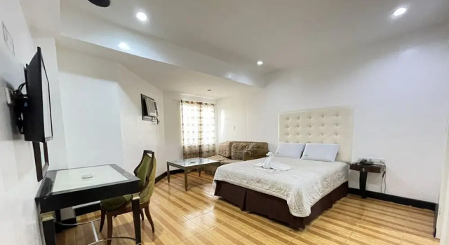 Номер Deluxe Town and Country Hotel V Mapa