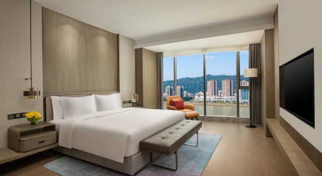 Люкс Crowne Plaza Ya an by IHG