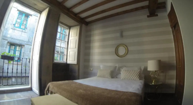 Студия Inicia Casas Reales