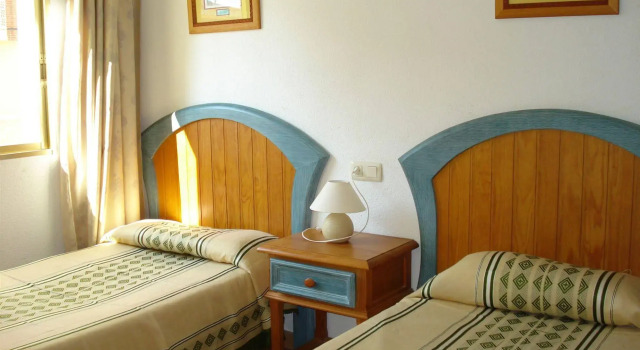 Apartamentos Torre Gerona