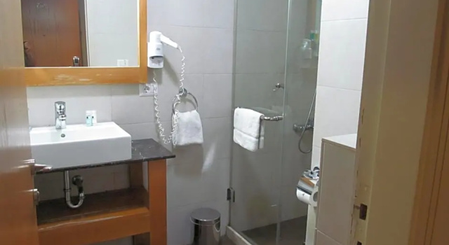 Номер Deluxe The J Hotel & Spa