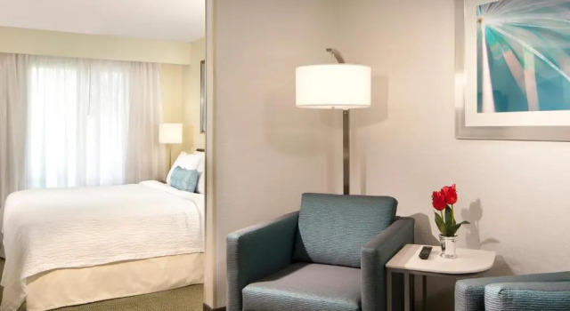 Люкс SpringHill Suites Boca Raton