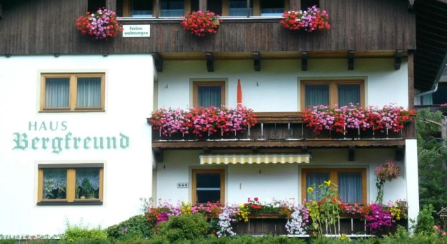 Haus Bergfreund, Varaa Hotelli Maurach Achensee