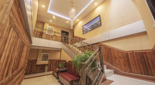 Kunming  fast seven hotel chain, Забронировать Отель Гуанду Куньмин, рядом с New Asia Athletics Park