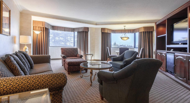 Четырёхместный люкс Sacramento Marriott Rancho Cordova