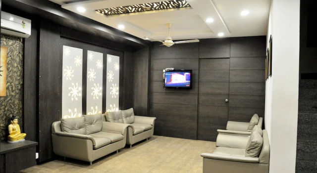 OYO 1315 Hotel Jyoti, Rezerwuj Hotel Hotele w Gujarat ze śniadaniem, Śniadanie