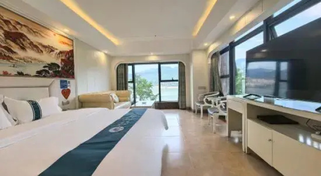 Семейный люкс Deluxe с видом на реку Hyton Hotel Sanya