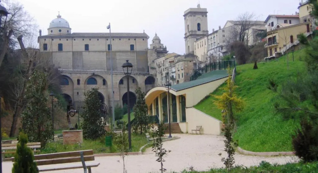 Apartments Sole & Querce, Book Lejlighed Hoteller i Lanciano med parkering, Parkering